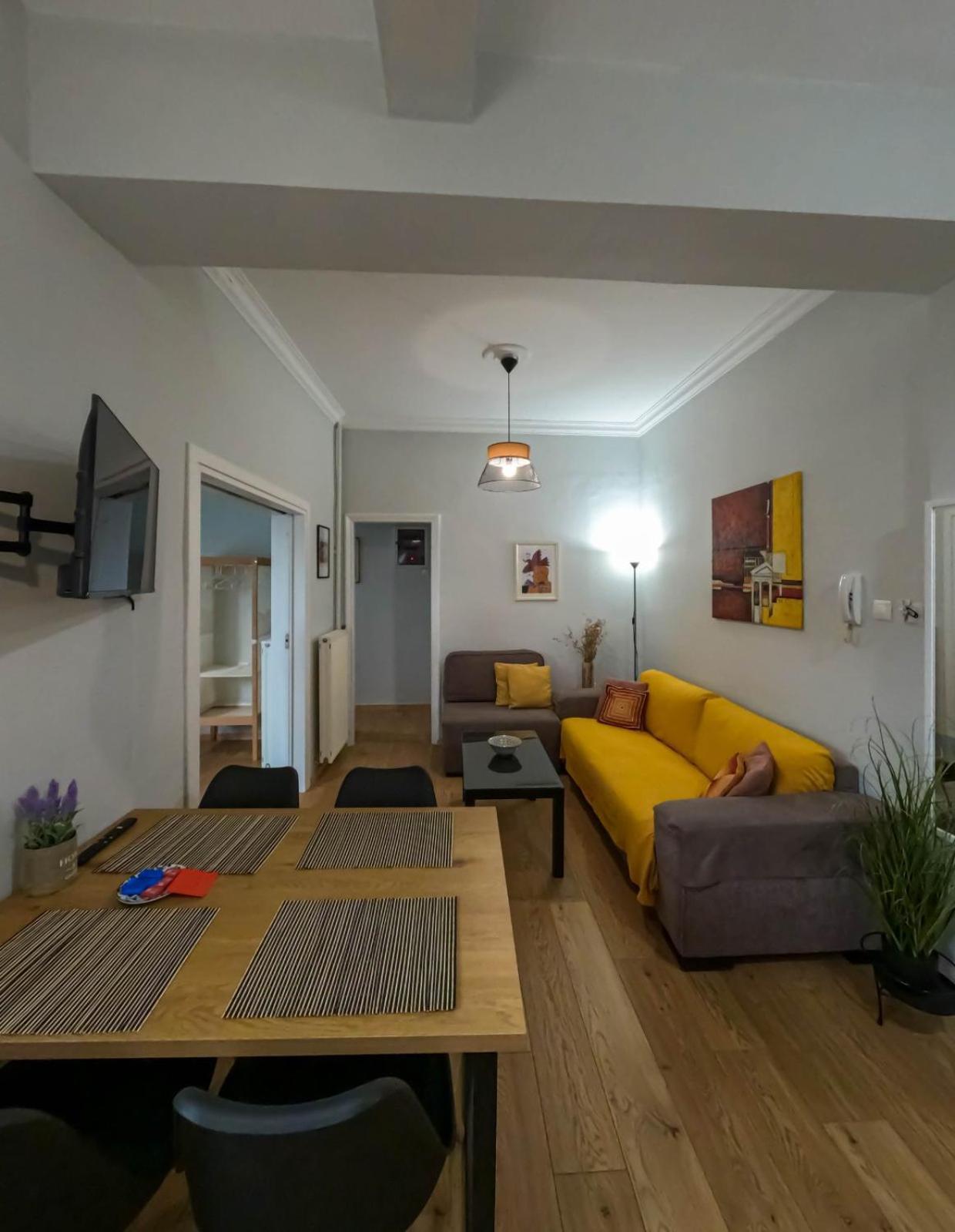 Comfortable Apt, Next To Archeological Museum! Athens Exterior photo